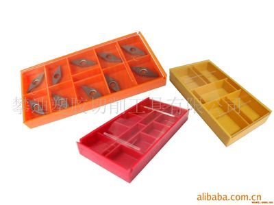 攀迪切削工具塑膠包裝-廣東省東莞市石排鎮福隆第二工業區三路-我司專業生產刀具盒以及刀具配件,主要產品:伸縮盒、刀片盒、絲攻盒、銑刀盒、注塑盒、鉆石刀片盒、刀柄盒、圓柱盒、螺絲、扳手&hellip;產品質量有保證,價格合理。歡迎來電咨詢洽談合作!謝謝!-產品展廳